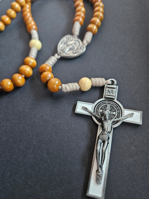 Drewniany duży Różaniec na szyję