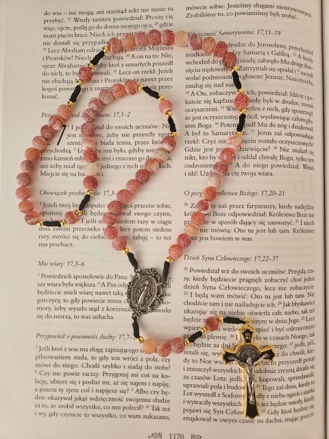 Różaniec agat koralowy