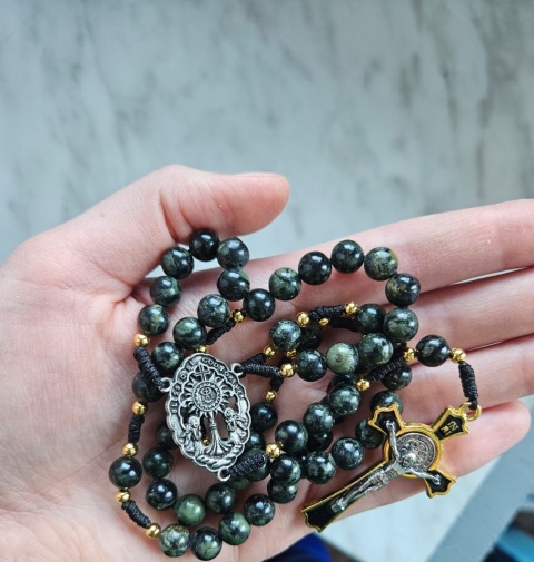 Ròżaniec jaspis kambaba czarno- zielony