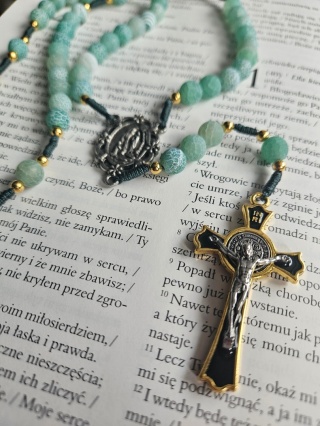 Różaniec z agatu zielonego