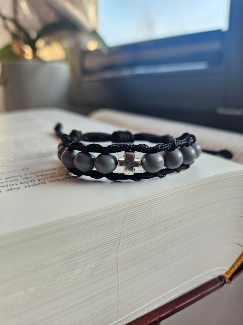 Bransoletka dziesiatka Różańca szara drewniana