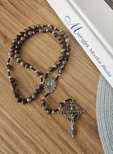 Różaniec jaspis morski brązowy Matka Boża Fatimska