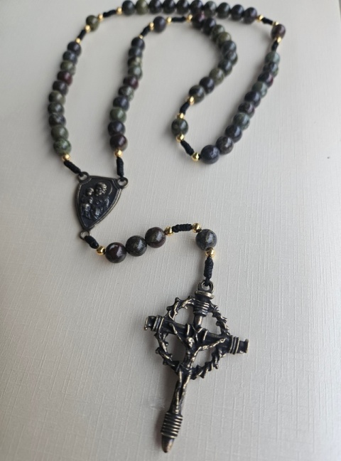 Różaniec jaspis afrykański zielony Św.Józef