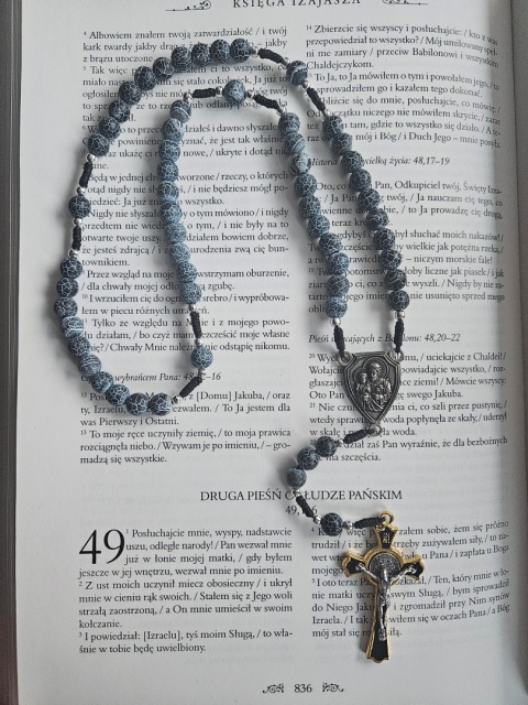 Różaniec agat trawiony czarny